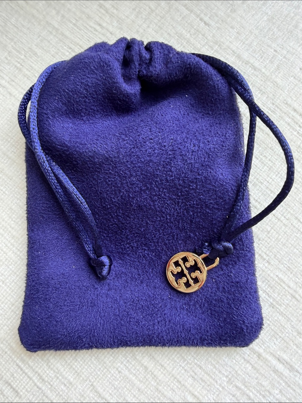 Like New Tory Burch Gold Beaded Charm Bracelet w/ Tory Burch Pouch & Gift Bag - Picture 4 of 6
